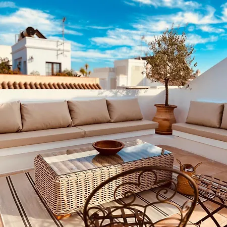 Boutique Plaza Cantarero بيت ضيافة 4*