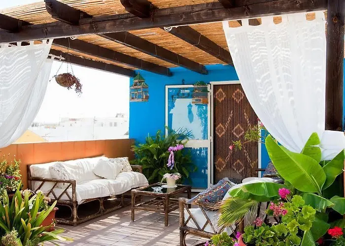 Boutique Plaza Cantarero بيت ضيافة 4*