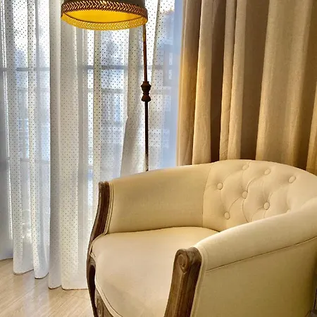 Boutique Plaza Cantarero Konukevi 2*